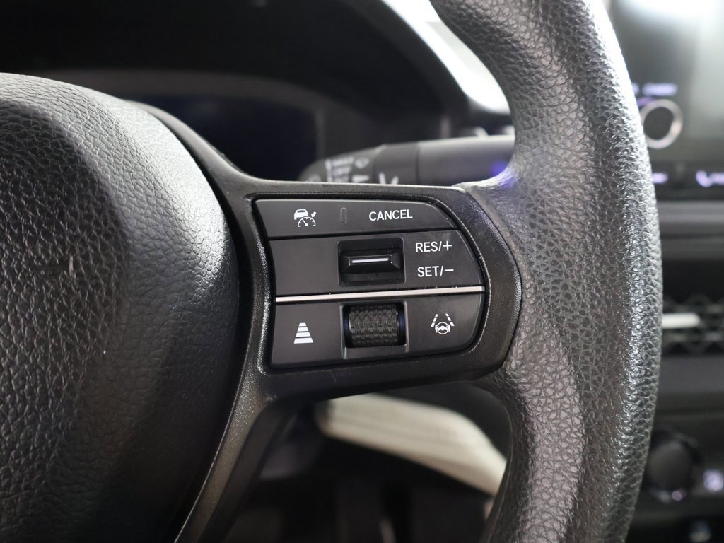 Used 2023 Honda Accord EX image 40