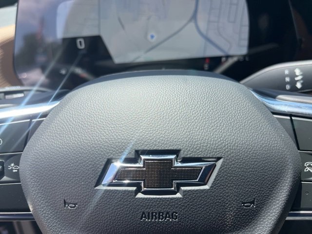 New 2026 Chevrolet Equinox ACTIV w/ Convenience Package III image 39