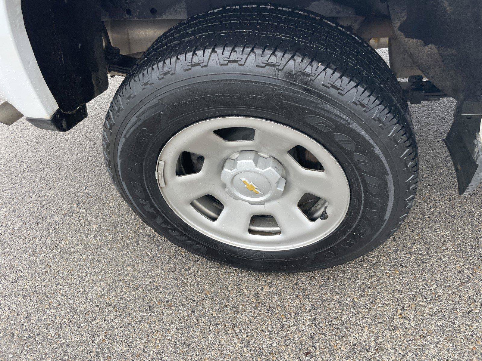 Used 2022 Chevrolet Colorado W/T RWD image 29