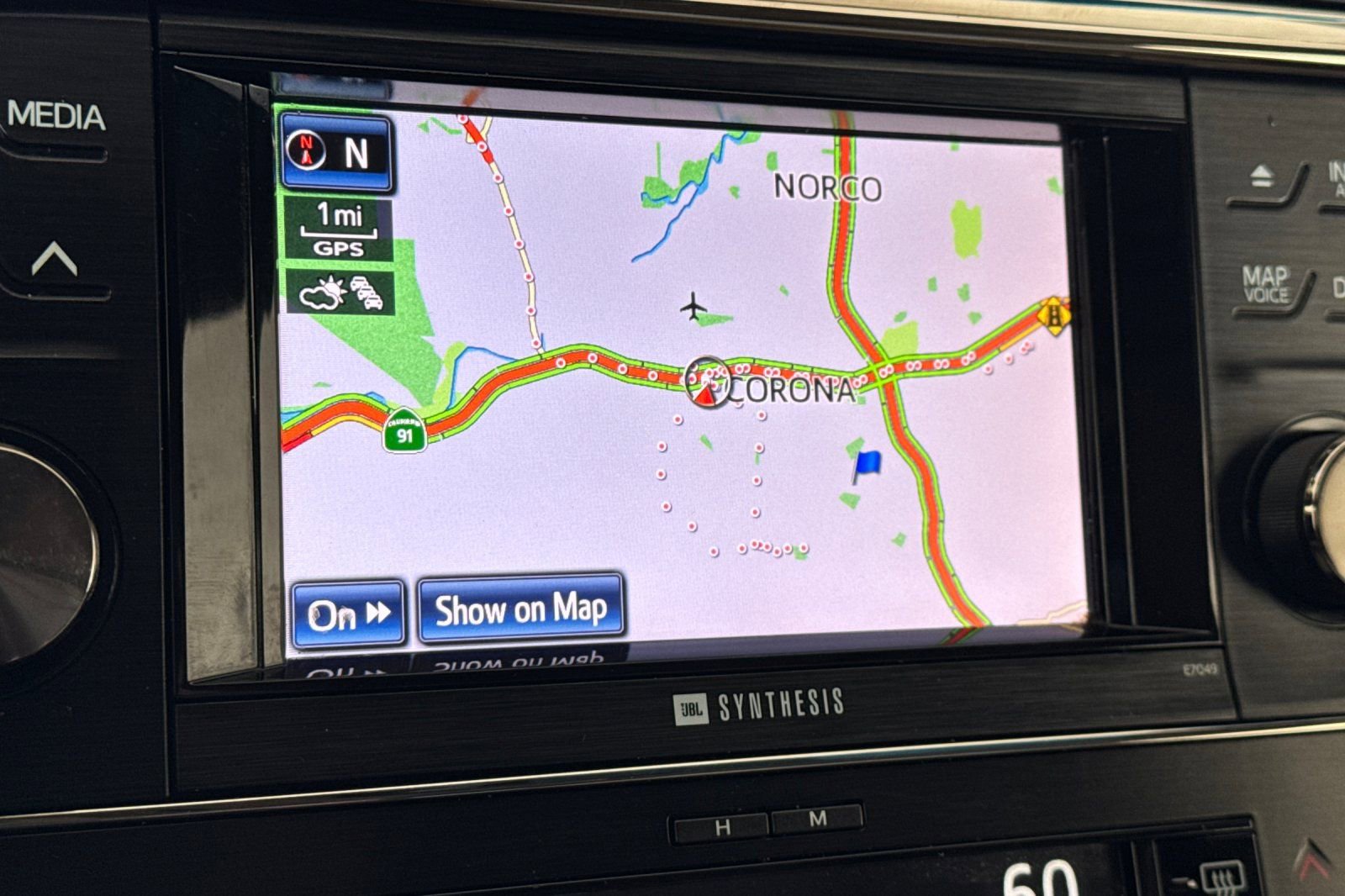 Used 2014 Toyota Avalon Limited FWD image 18