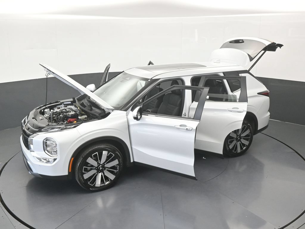 New 2026 Mitsubishi Outlander SE FWD image 70