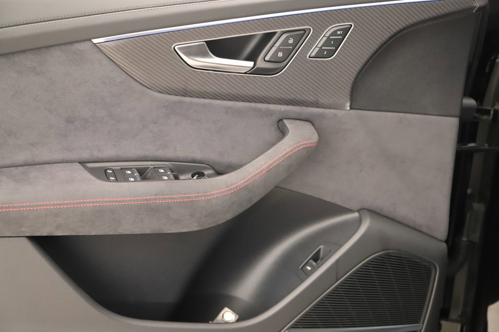 New 2026 Audi RS Q8 performance image 16