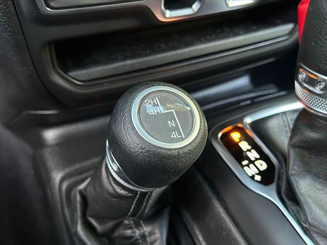 Certified 2025 Jeep Gladiator Sport AWD/4WD image 27