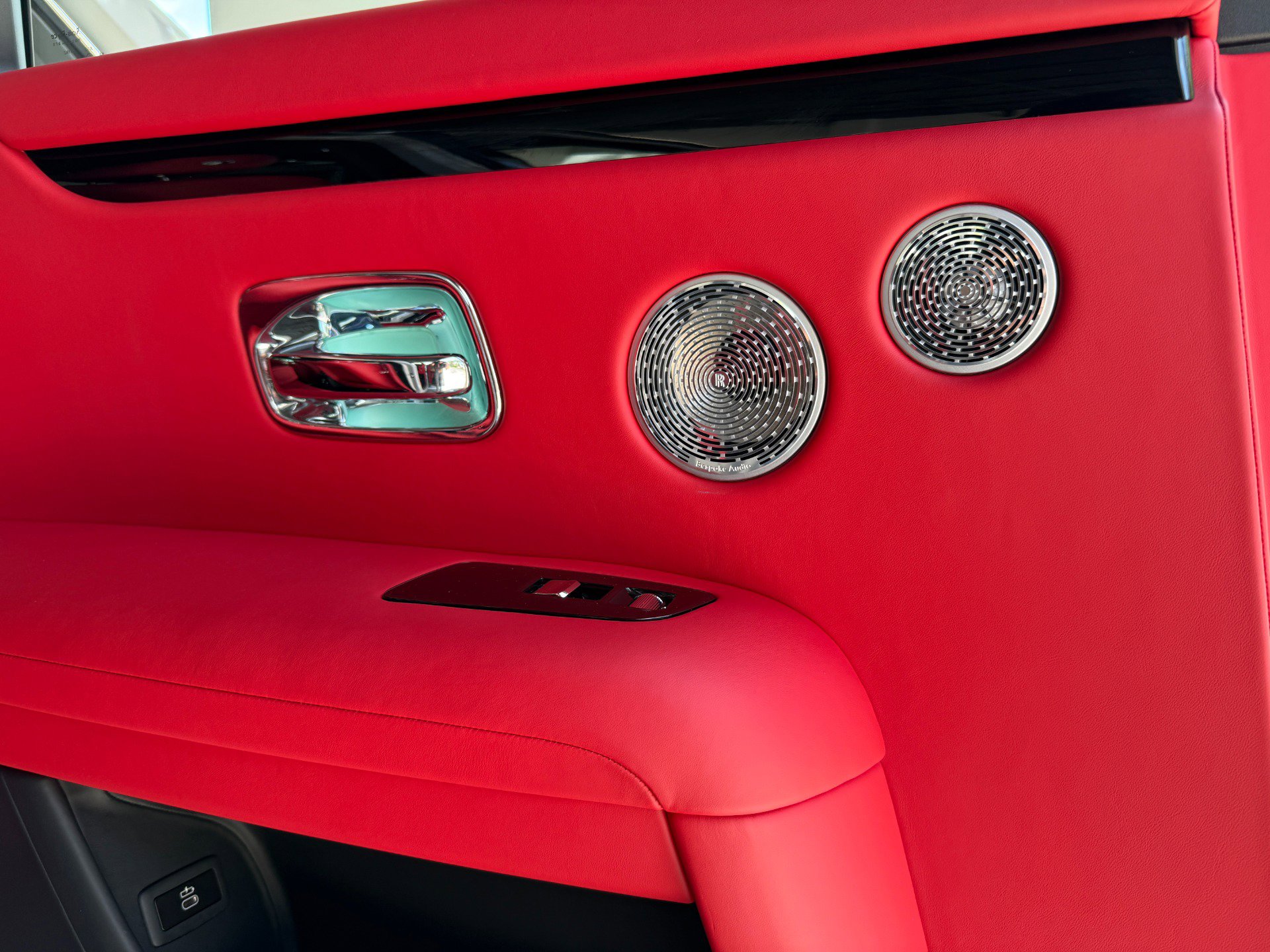 Used 2022 Rolls-Royce Ghost image 29