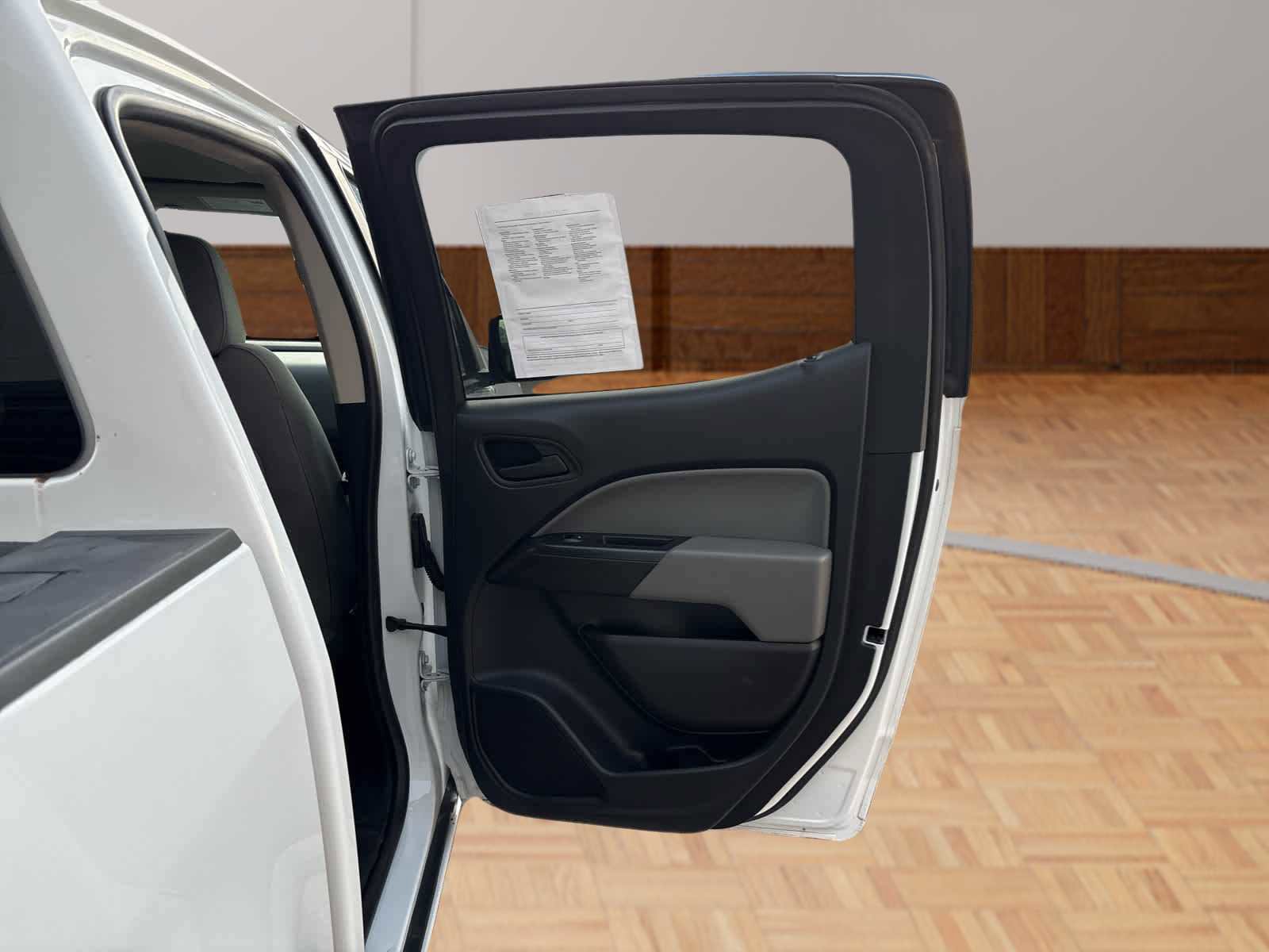 Used 2022 Chevrolet Colorado W/T w/ WT Convenience Package image 13