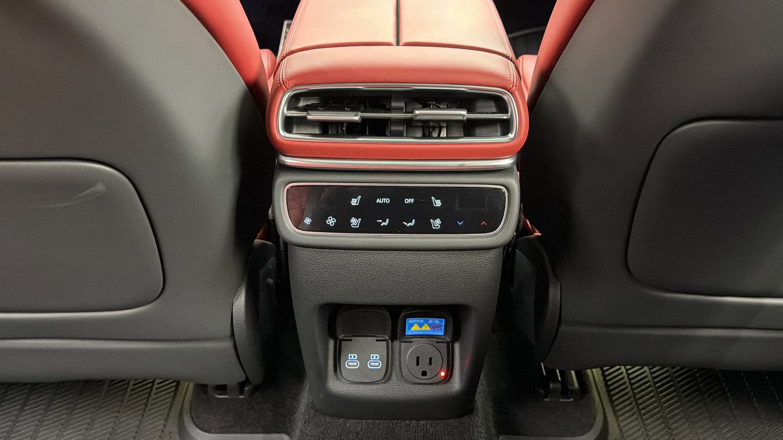 Used 2026 Genesis GV80 3.5T e-SC image 40