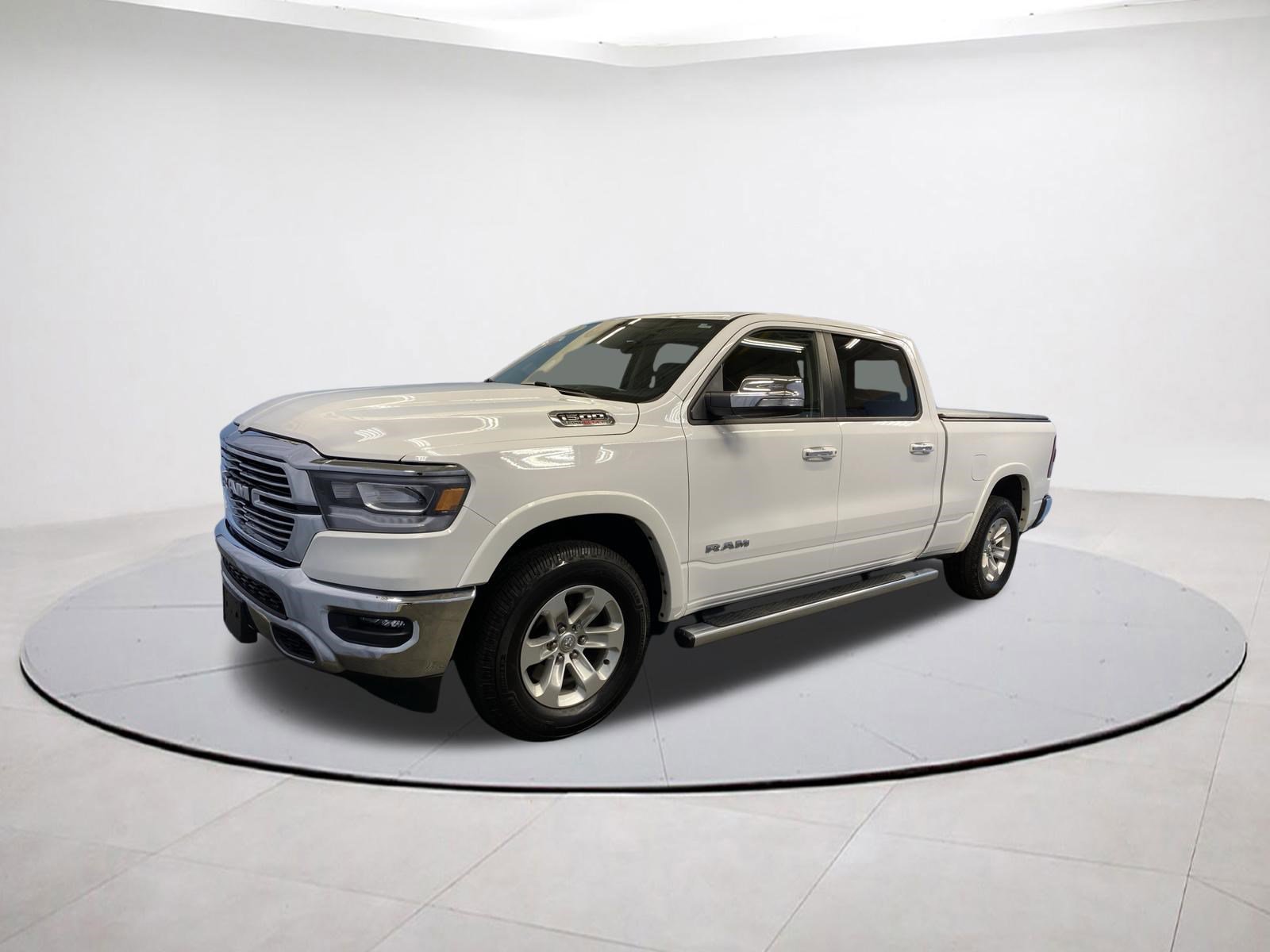 Used 2022 RAM 1500 Laramie image 3