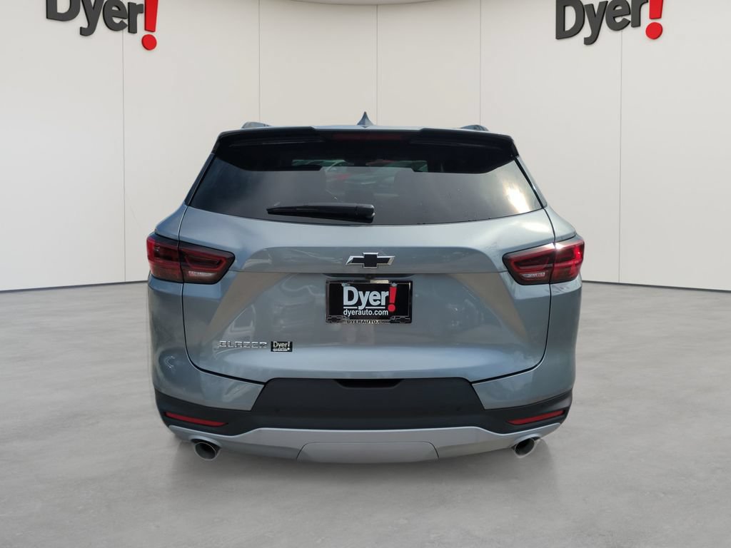 New 2026 Chevrolet Blazer LT w/ Convenience Package FWD image 5