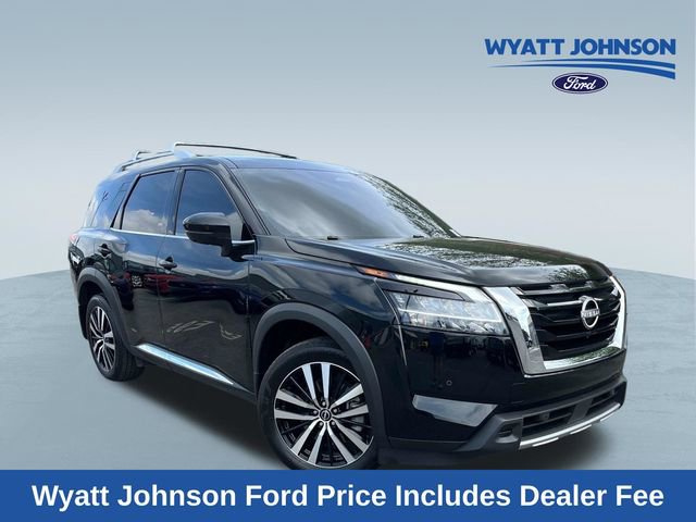 Used 2024 Nissan Pathfinder Platinum w/ Cargo Package