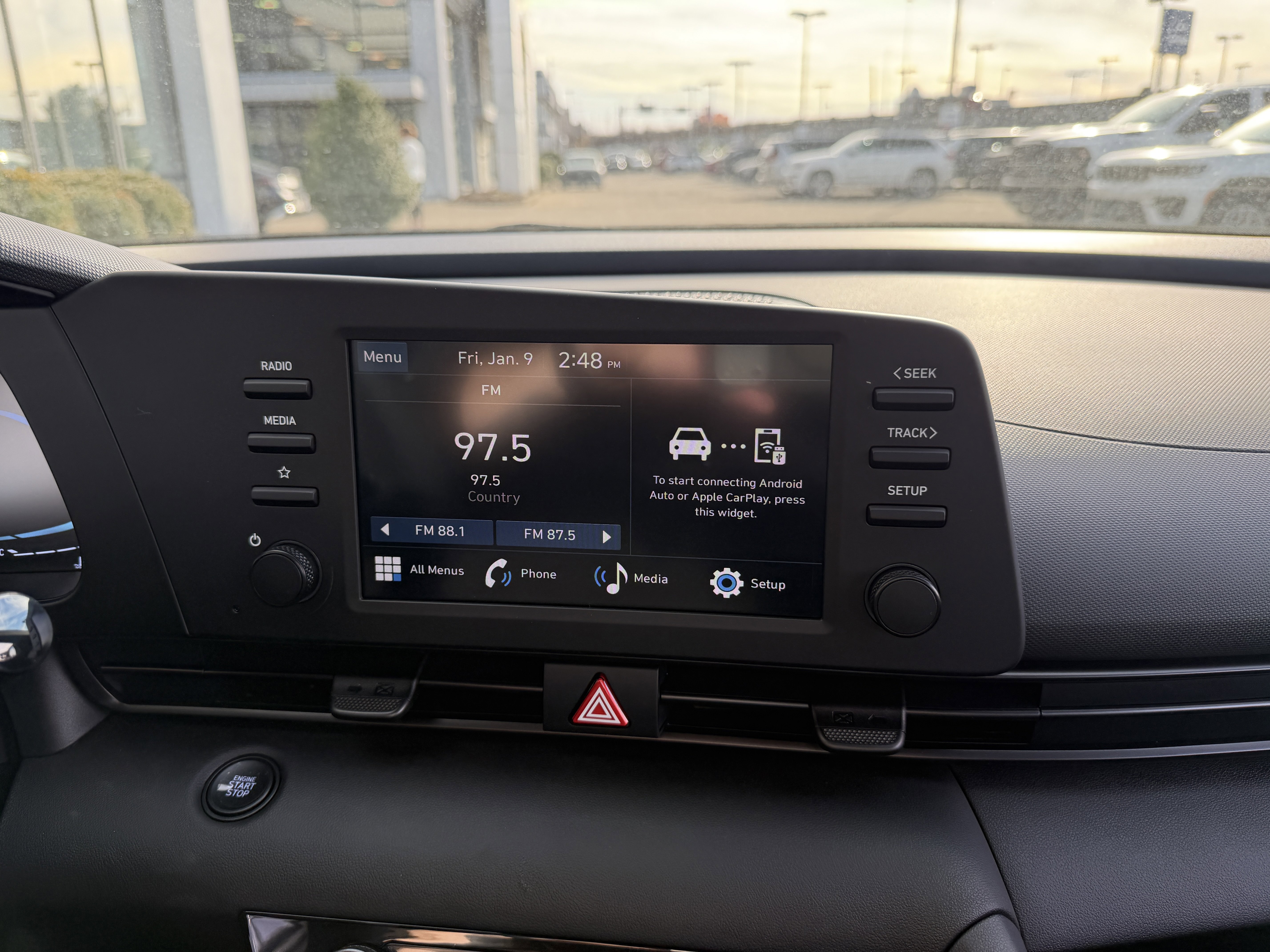 New 2026 Hyundai Elantra SEL Sport FWD image 32