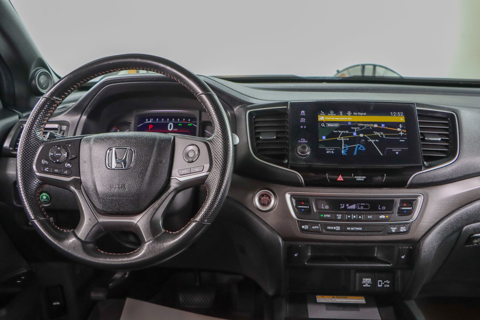 Used 2023 Honda Passport TrailSport image 18