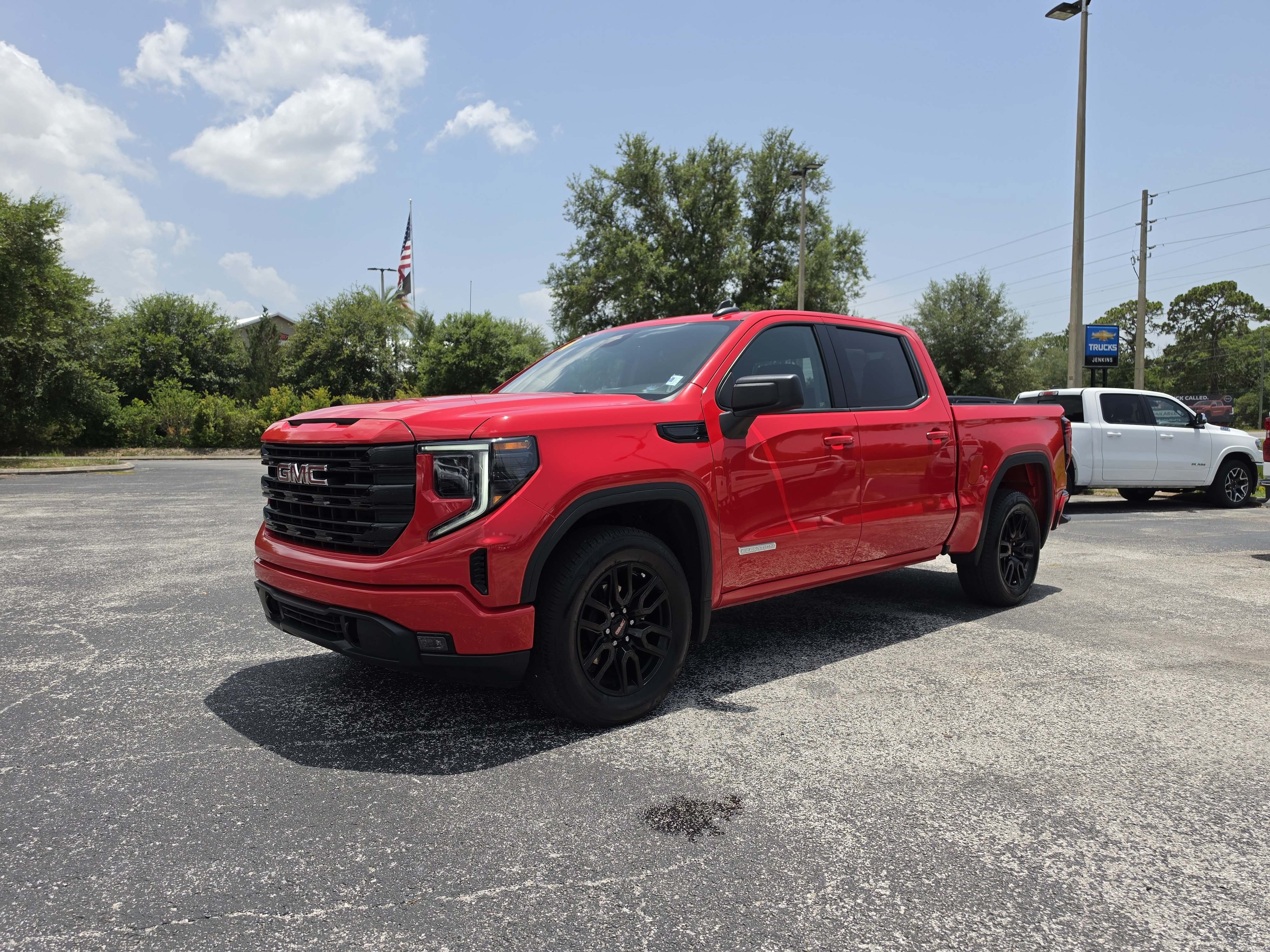 Certified 2024 GMC Sierra 1500 Elevation RWD image 10