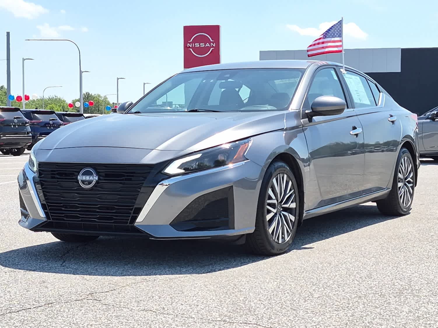 Used 2023 Nissan Altima 2.5 SV w/ SV Premium Package