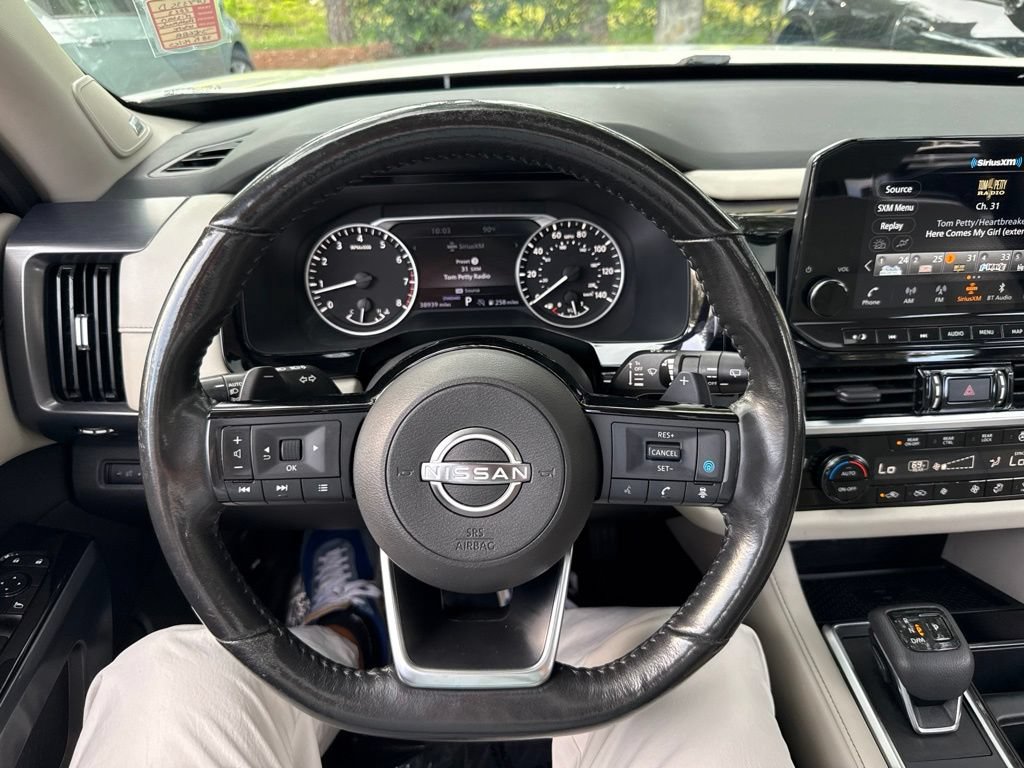 Used 2023 Nissan Pathfinder SL w/ SL Premium Package FWD image 33
