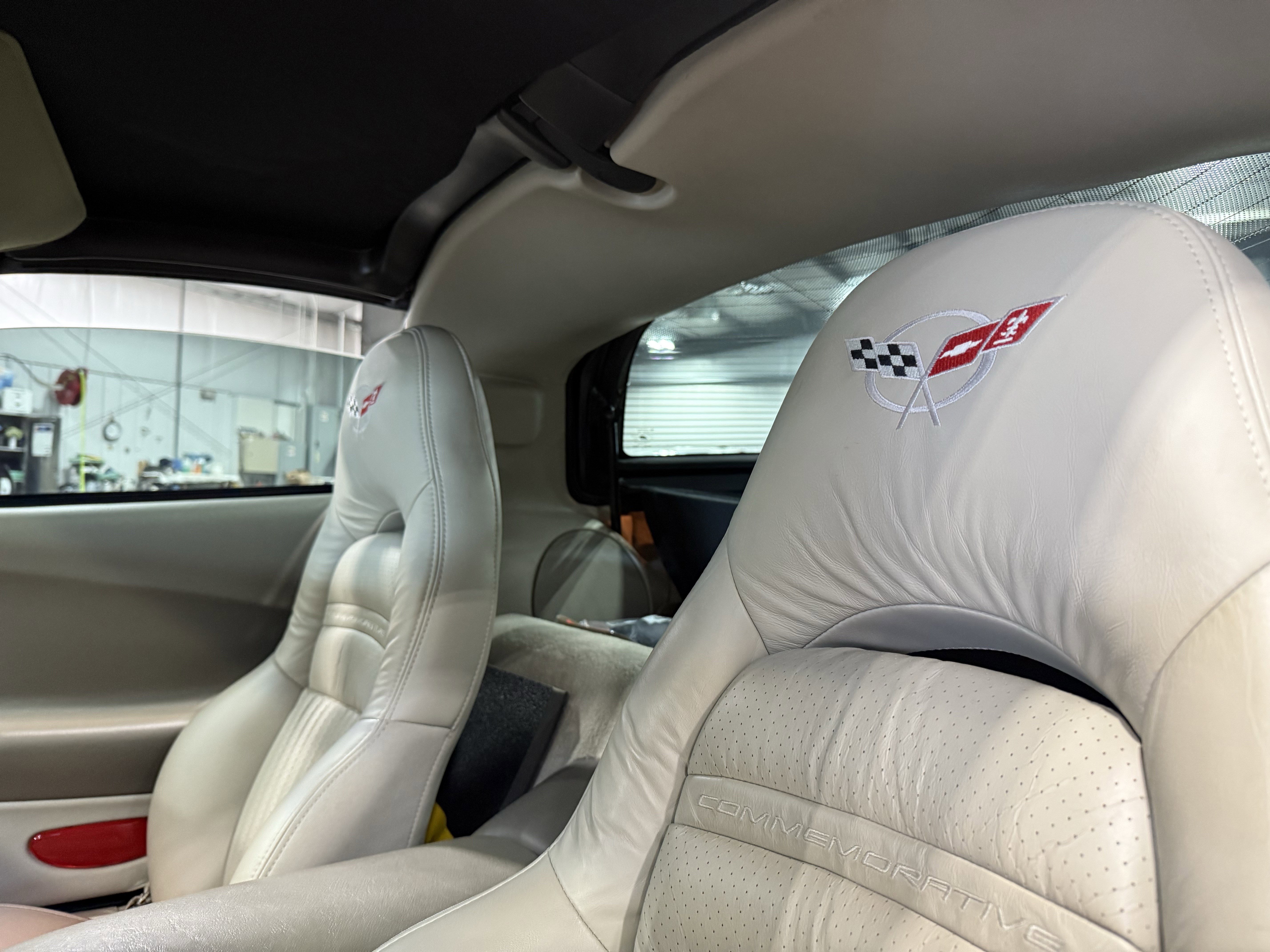 Used 2004 Chevrolet Corvette Coupe w/ Preferred Equipment Group image 14