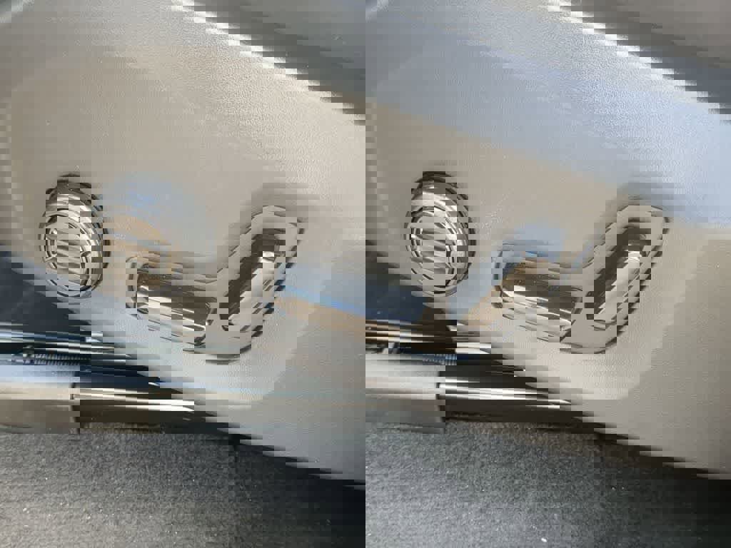 New 2026 Volvo XC90 B5 Plus w/ Protection Package Premier image 16