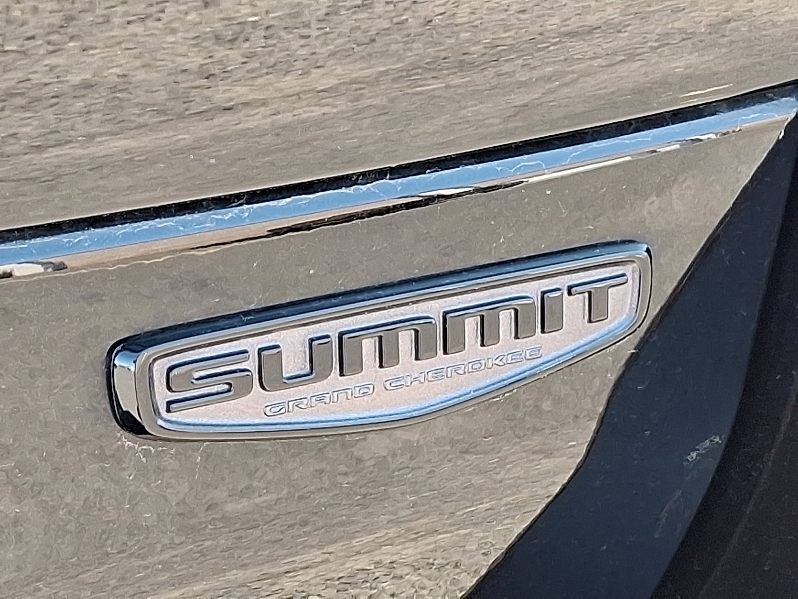 Used 2023 Jeep Grand Cherokee L Summit w/ Advanced Protech Group IV image 30