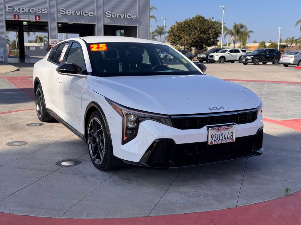 Used 2025 Kia K4 GT-Line FWD image 2