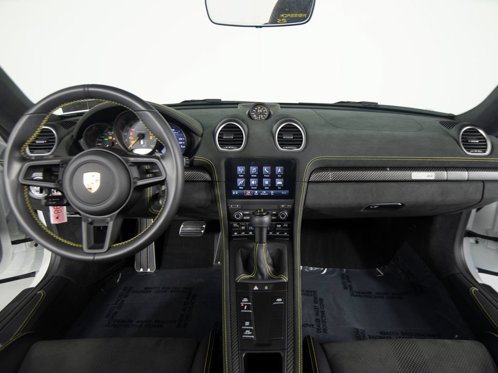 Certified 2025 Porsche 718 Boxster Spyder RS RWD image 34