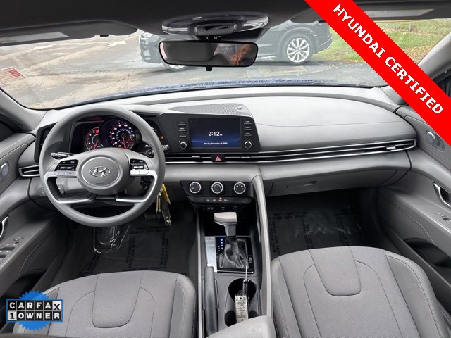 Used 2021 Hyundai Elantra SE image 9