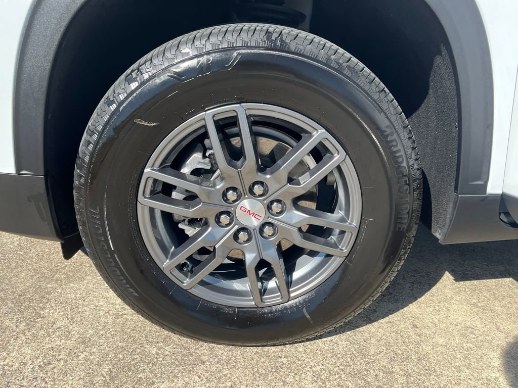 Used 2025 GMC Acadia Elevation image 33