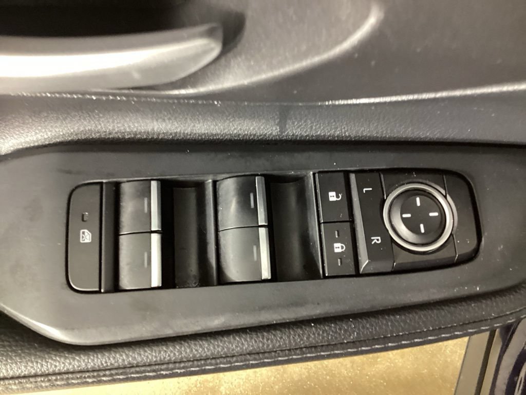 Used 2024 Toyota Grand Highlander AWD image 18