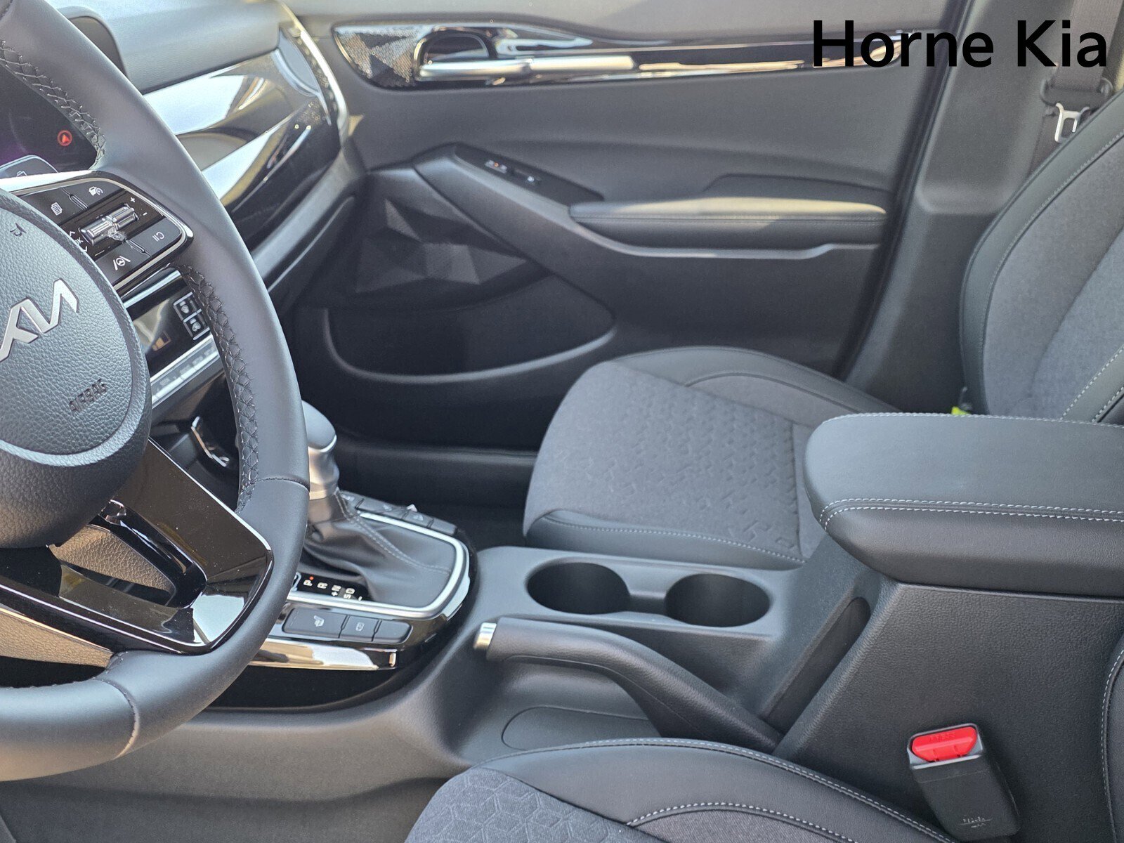 New 2026 Kia Seltos S image 8