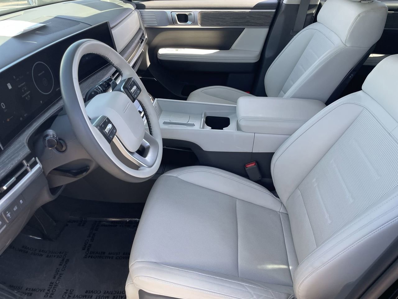 Certified 2025 Hyundai Santa Fe Calligraphy image 18