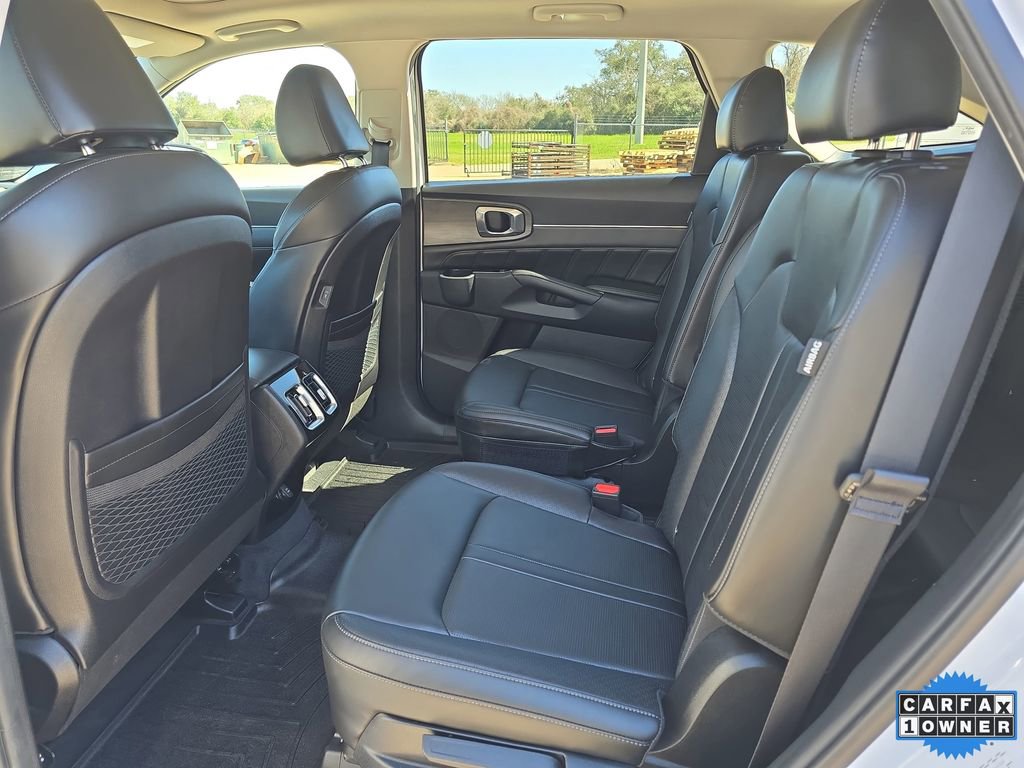 Used 2024 Kia Sorento SX image 15