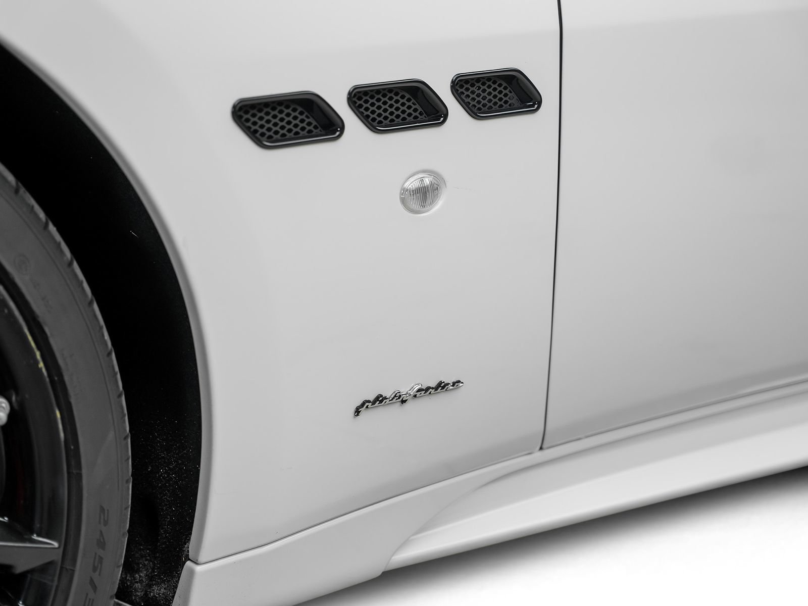 Used 2019 Maserati GranTurismo Sport RWD image 25