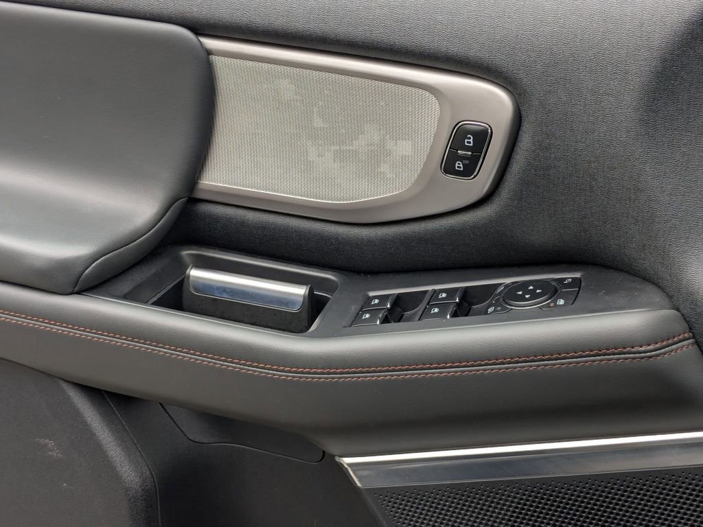 Used 2025 Ford Expedition Max Active image 14