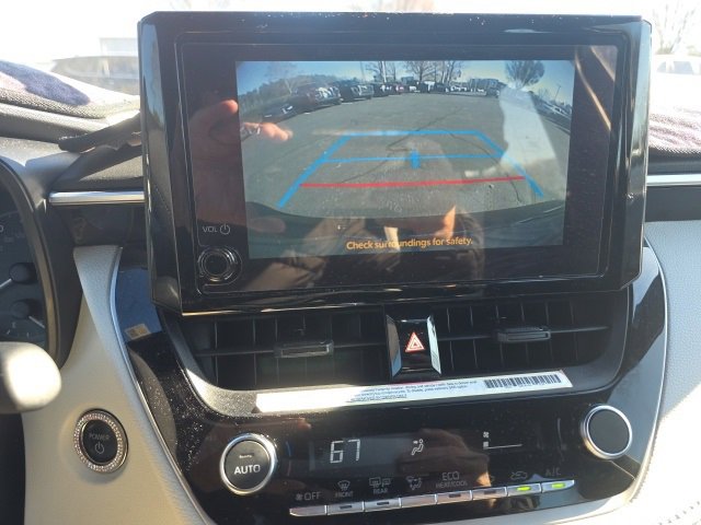 Used 2023 Toyota Corolla SE image 8