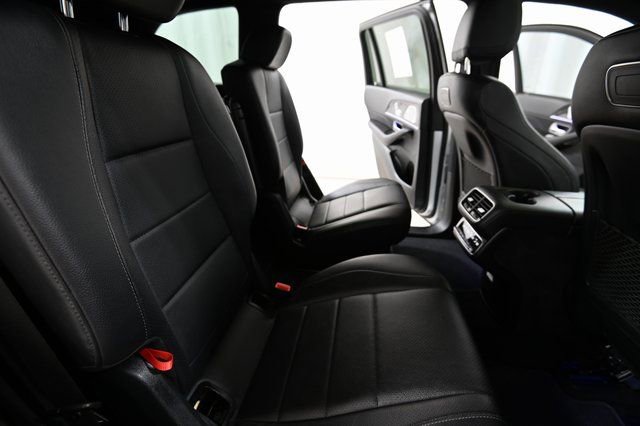 Used 2020 Mercedes-Benz GLS 450 4MATIC image 27