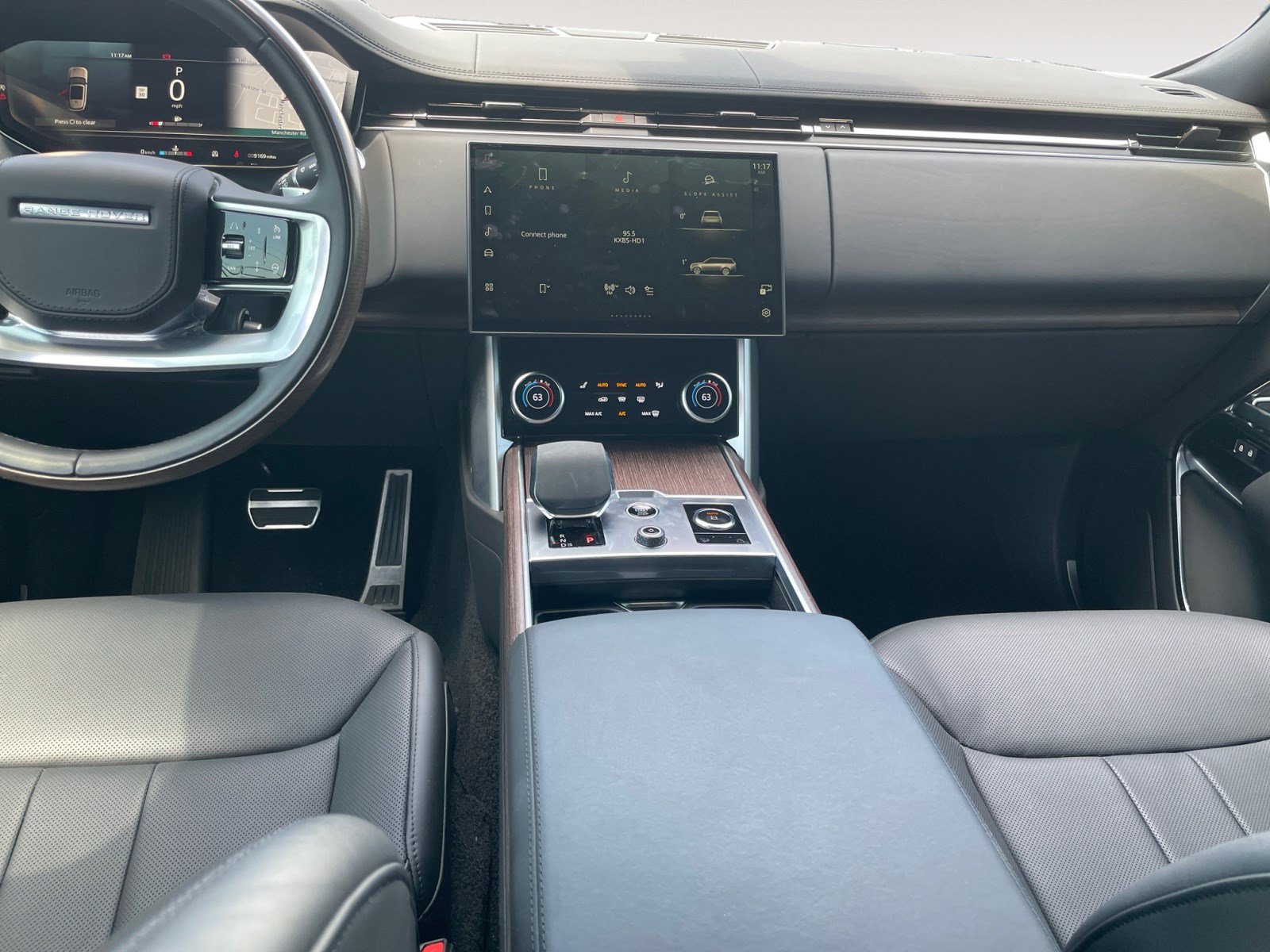 Used 2023 Land Rover Range Rover SE AWD/4WD image 13