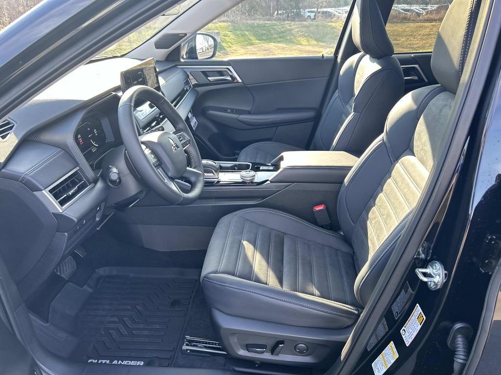 New 2026 Mitsubishi Outlander SE FWD image 21