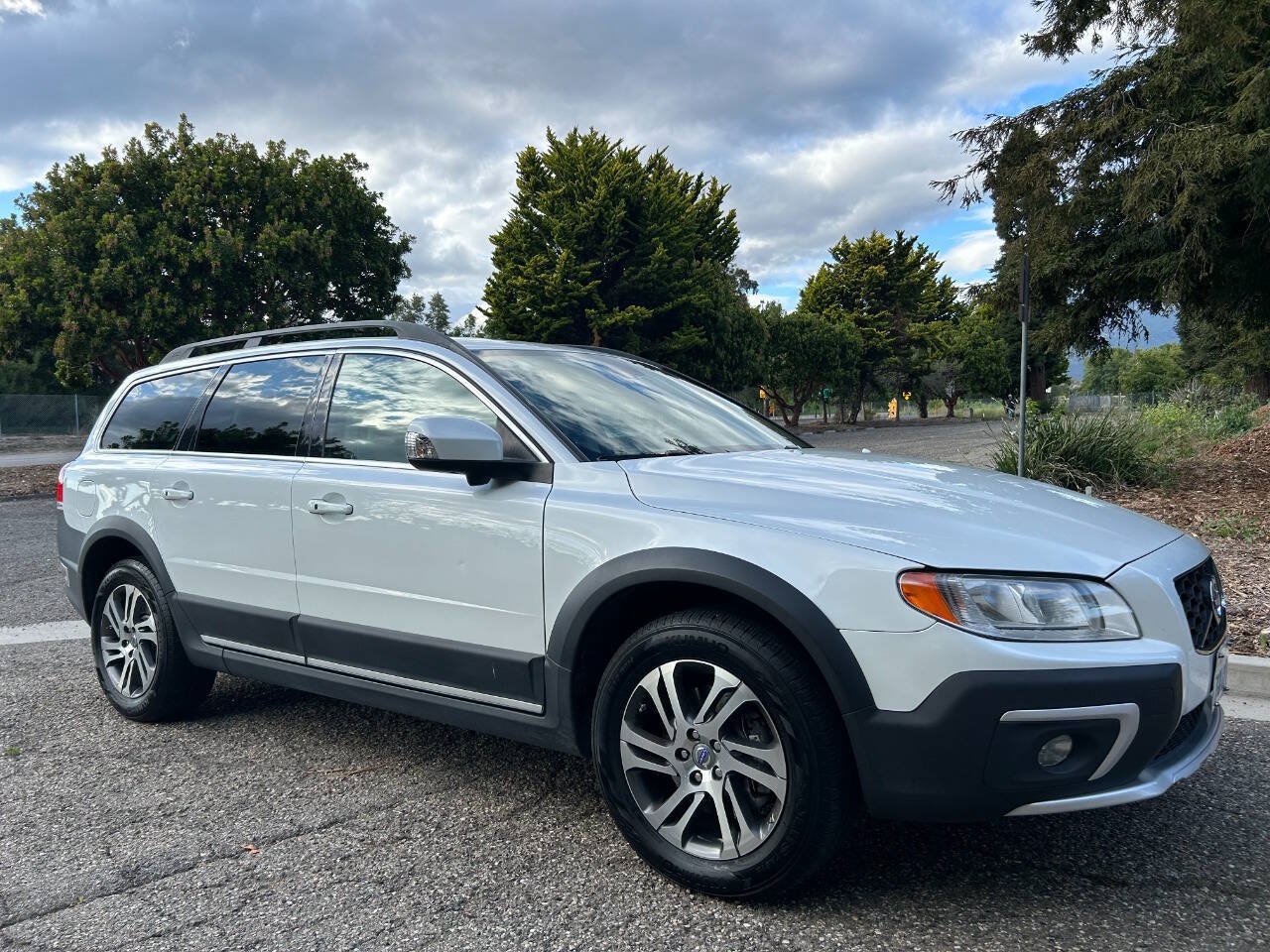 Used 2014 Volvo XC70 3.2 FWD image 11