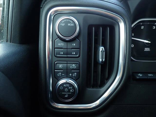 Used 2022 GMC Sierra 3500 Denali w/ Denali Ultimate Package AWD/4WD image 24