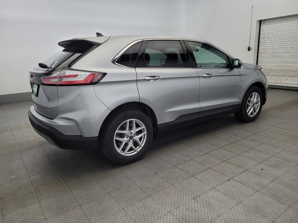 Used 2024 Ford Edge SEL image 10