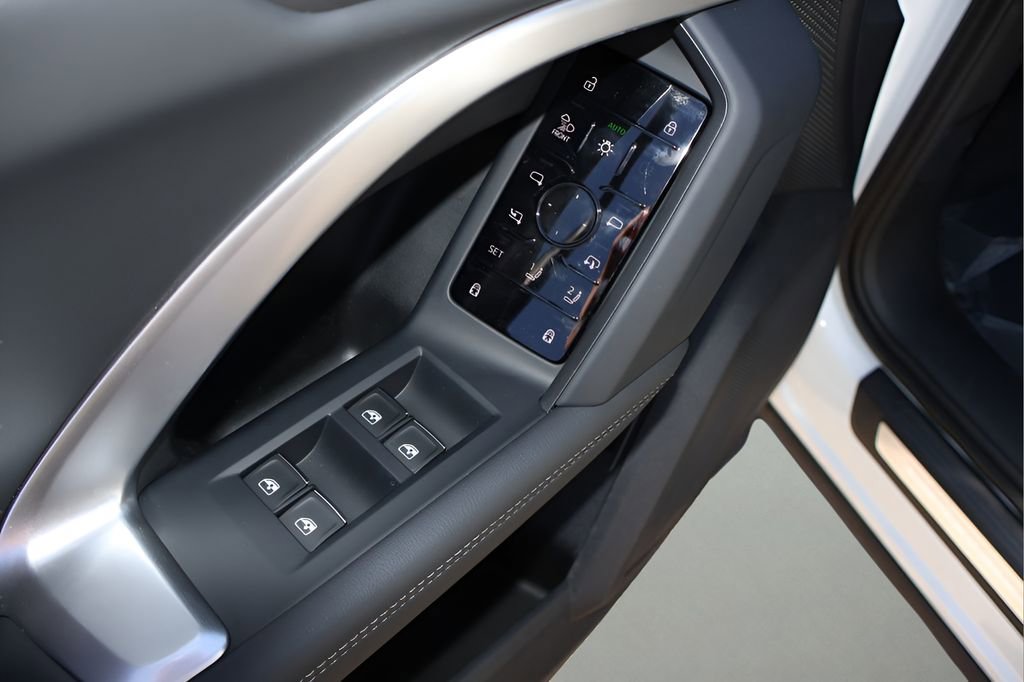 New 2026 Audi Q5 Premium Plus AWD/4WD image 10