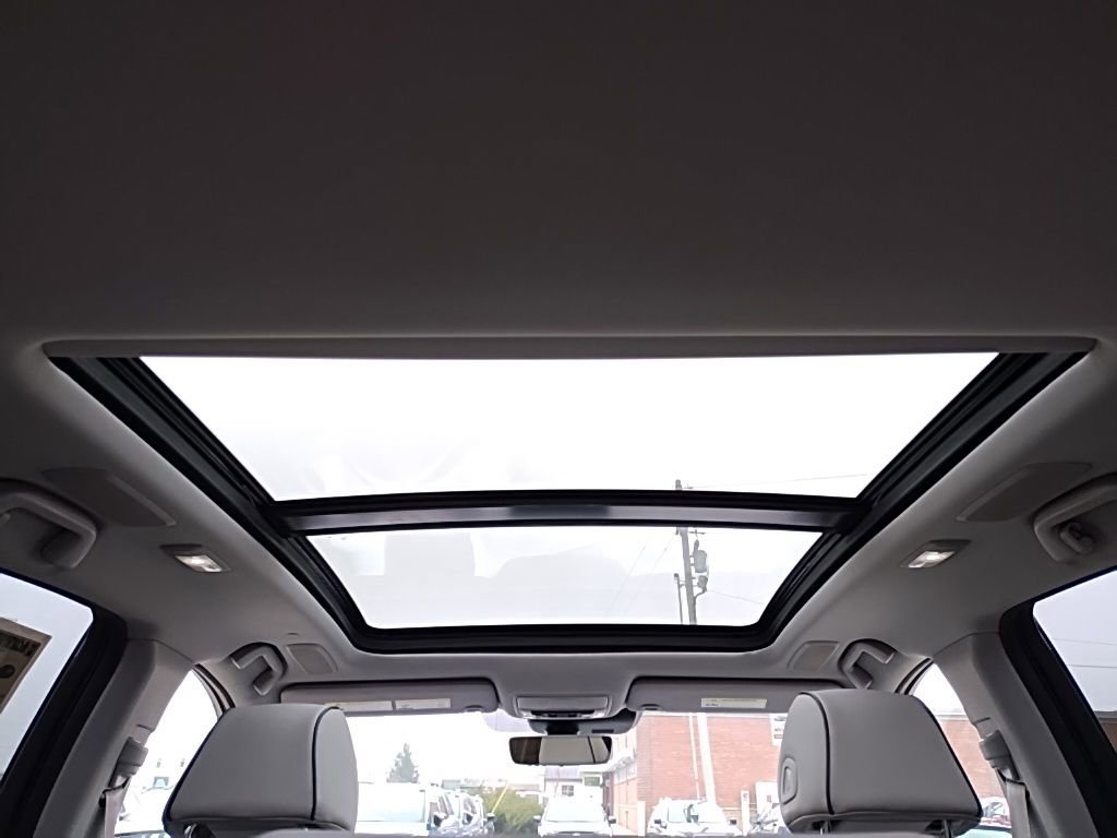 Used 2019 Acura RDX AWD w/ Advance Package image 43