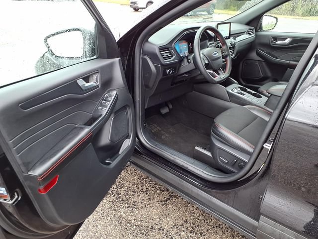Used 2025 Ford Escape ST-Line AWD/4WD image 50