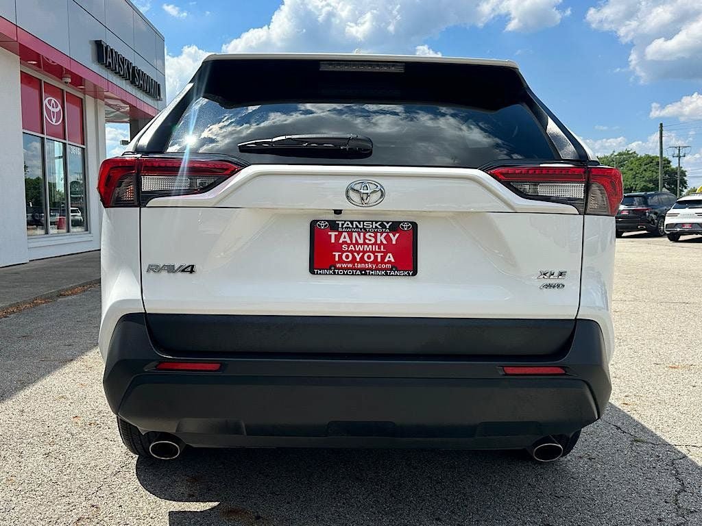 Certified 2025 Toyota RAV4 XLE w/ Convenience Package AWD/4WD image 4