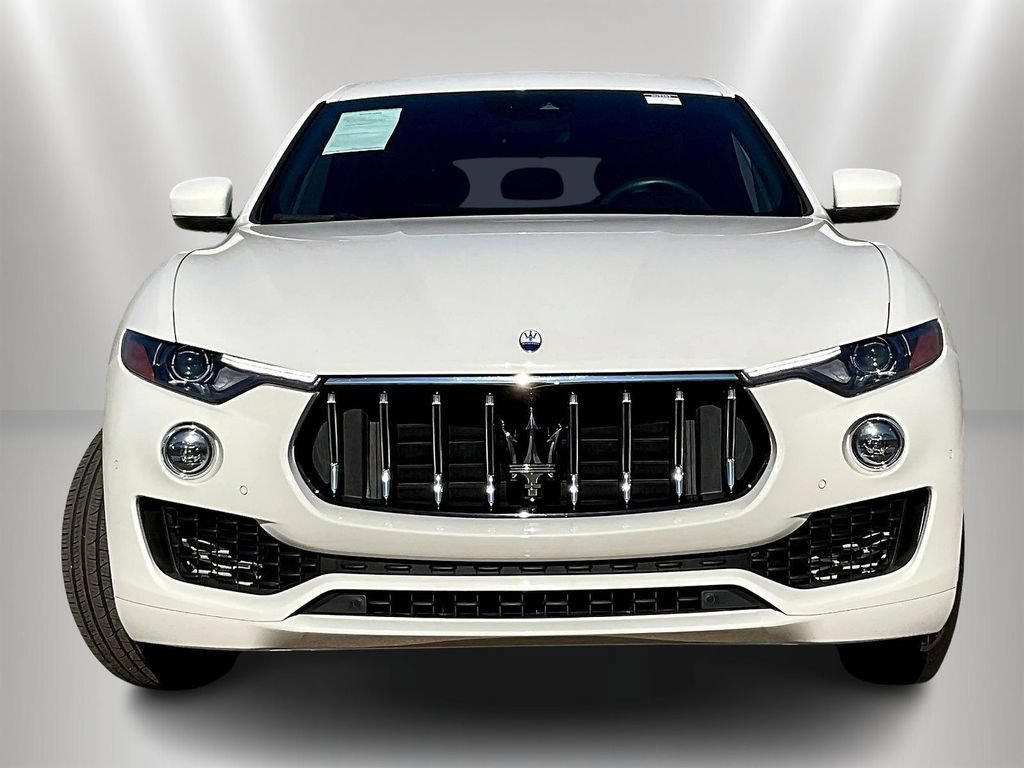 Used 2023 Maserati Levante GT AWD/4WD image 2