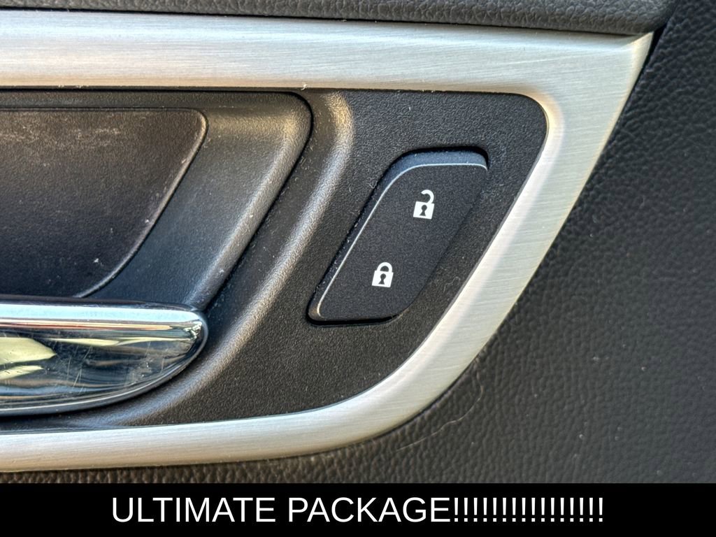 Used 2019 GMC Yukon Denali w/ Denali Ultimate Package image 22