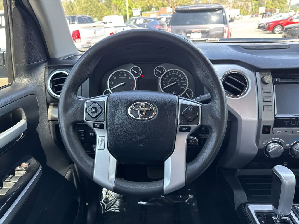 Used 2016 Toyota Tundra SR5 w/ SR5 Upgrade Package image 14