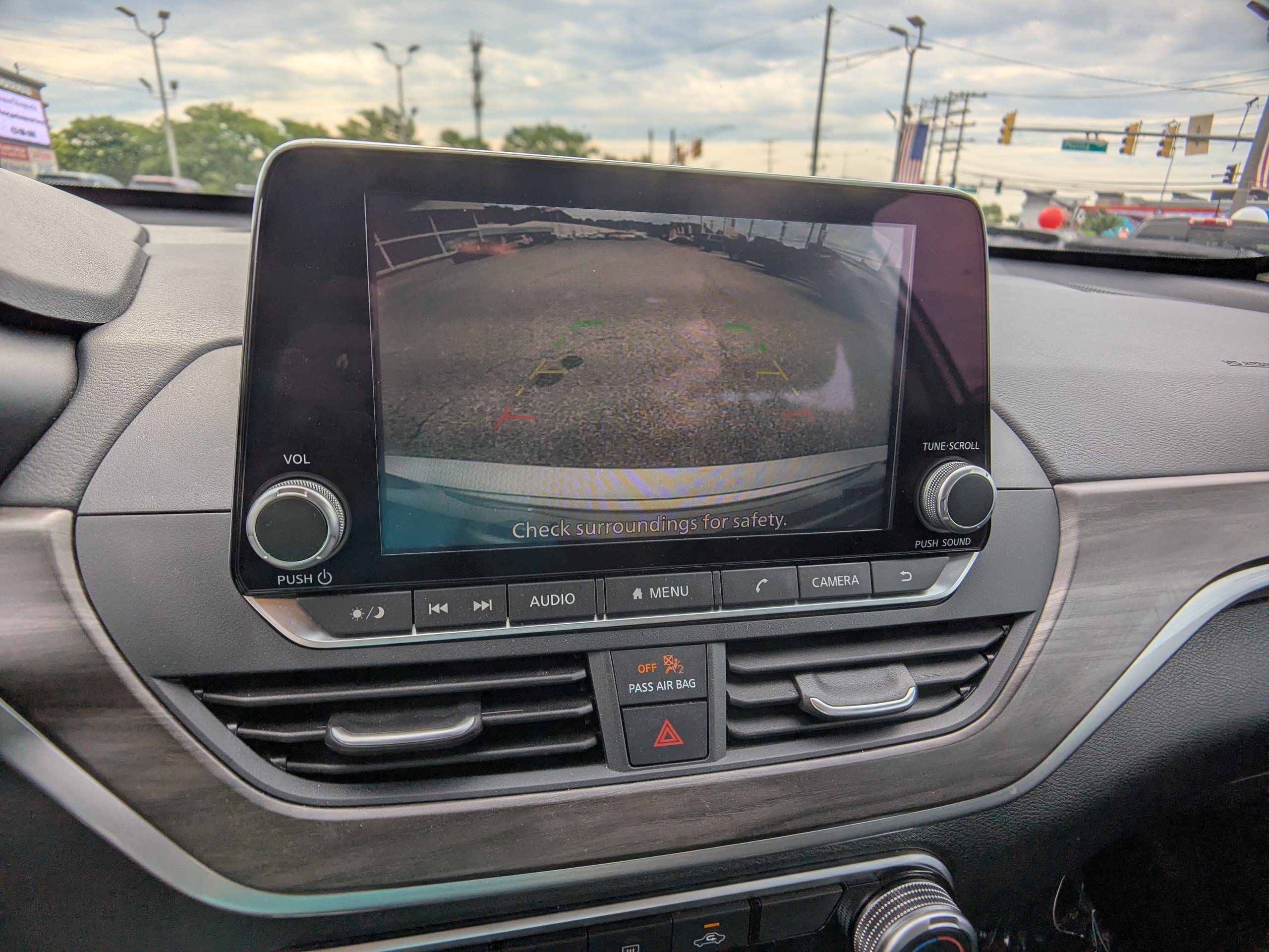Used 2025 Nissan Altima 2.5 SV AWD/4WD image 21