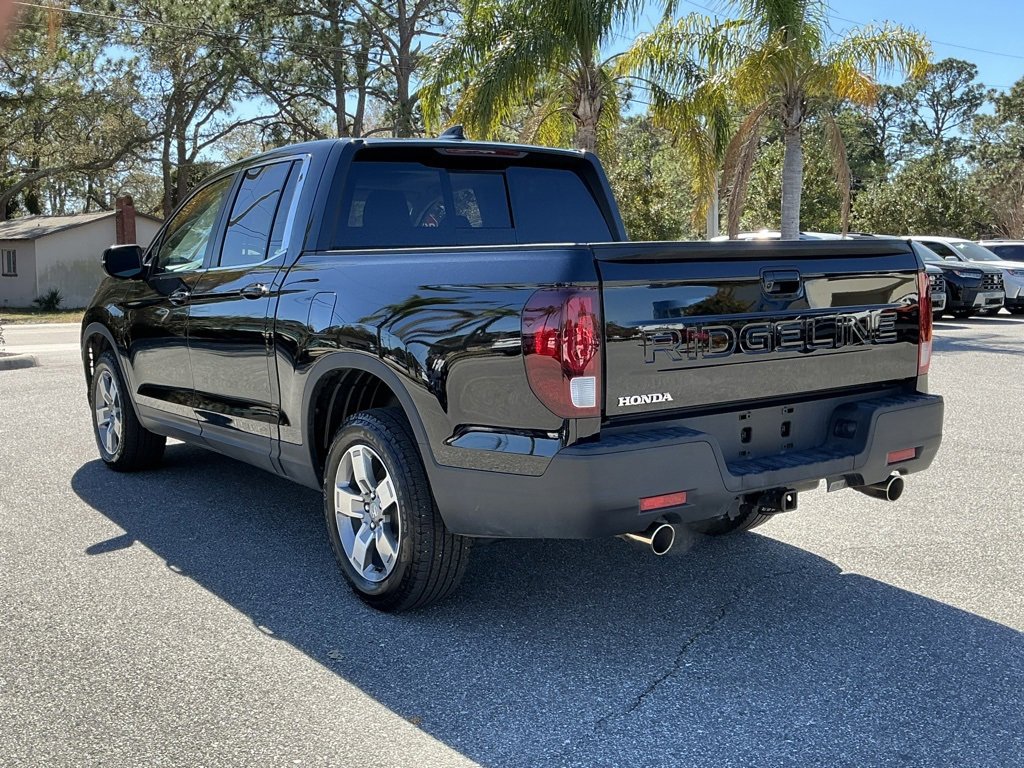 Certified 2025 Honda Ridgeline RTL image 5