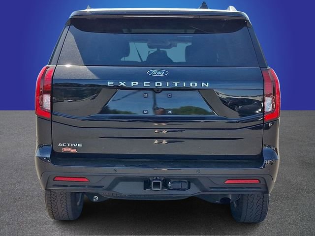 Used 2025 Ford Expedition Active image 5