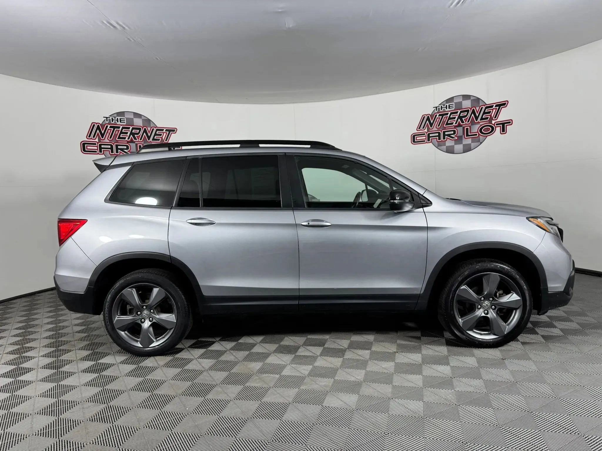 Used 2019 Honda Passport Touring image 8