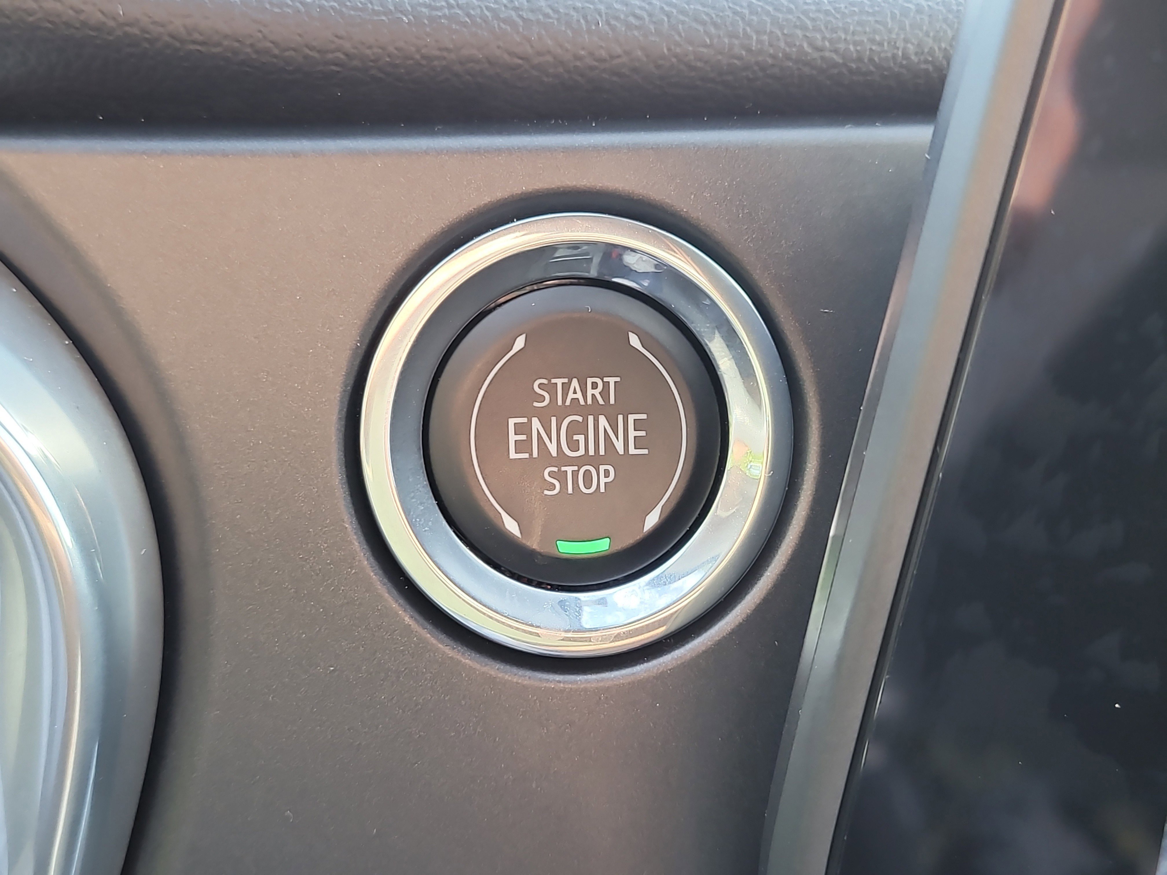 Used 2024 Chevrolet Blazer LT w/ Redline Edition FWD image 26